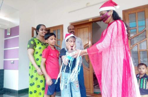 Special School Students X-Mas Home Visits